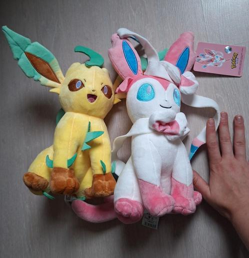 Sylveon, Leafeon. pokemon eevee eeveelutions knuffels groot, Kinderen en Baby's, Speelgoed | Knuffels en Pluche, Nieuw, Overige typen