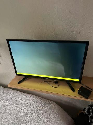 Salora TV – 55 cm breed, 35 cm hoog beschikbaar voor biedingen
