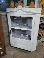 Brocante oude hoekkast vitrinekast servieskast, Antiek en Kunst, Curiosa en Brocante, Ophalen