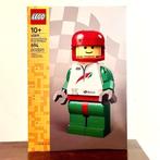 Lego 40819 up scaled racing driver
100% Nieuw en sealed.
Vas, Kinderen en Baby's, Speelgoed | Duplo en Lego, Ophalen of Verzenden