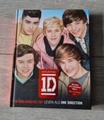 Boek One Direction, Ophalen of Verzenden, Zo goed als nieuw