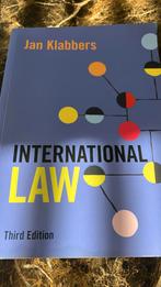 International Law, Ophalen of Verzenden, Zo goed als nieuw