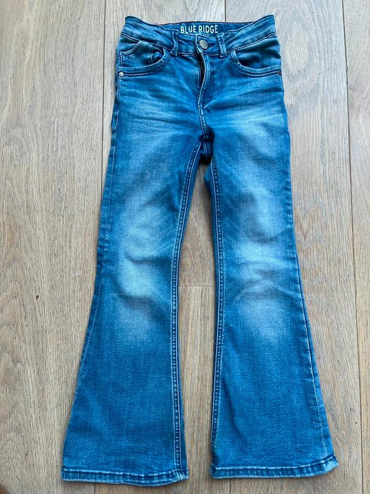 Flared spijkerbroek Blue Ridge mt 122 netjes, Kinderen en Baby's, Kinderkleding | Maat 122, Gebruikt, Meisje, Broek, Ophalen of Verzenden
