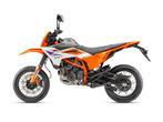 KTM 390 SMC R 2025, Bedrijf, SuperMoto