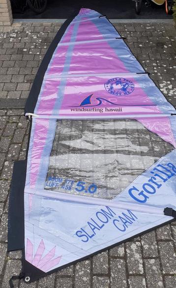 Surfstuf: board, zeilen, masten, gieken, trapezes etc, lees! beschikbaar voor biedingen