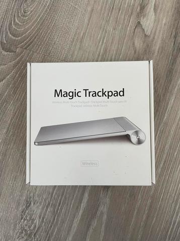 Apple Magic Trackpad - Perfecte Staat! beschikbaar voor biedingen