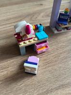 Lego Friends ontwerp studio, naaimachine, whiteboard, laptop, Kinderen en Baby's, Speelgoed | Duplo en Lego, Ophalen of Verzenden