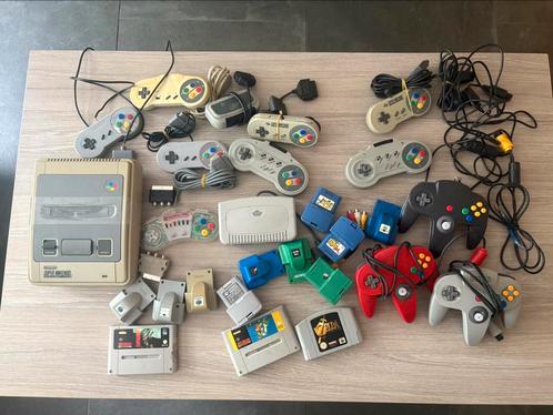 Veel accessoires voor Nintendo., Spelcomputers en Games, Games | Nintendo Super NES, Ophalen of Verzenden