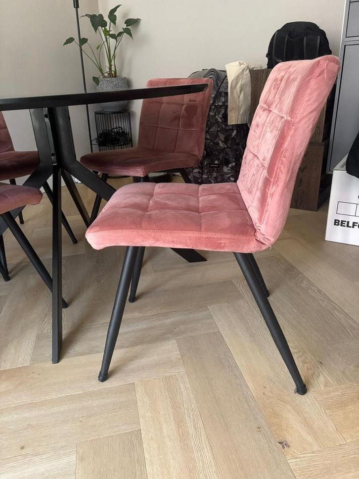 Roze Velours Stoelen - Set van 5, Huis en Inrichting, Stoelen, Zo goed als nieuw, Vijf, Zes of meer stoelen, Metaal, Rood, Ophalen
