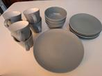 Ikea dinera servies grijs, Huis en Inrichting, Ophalen, Gebruikt, Bord(en), Overige stijlen