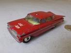 1963 Corgi Toys 439 CHEVROLET IMPALA FIRE CHIEF + 2 FIGURES!, Ophalen of Verzenden, Gebruikt, Auto, Corgi