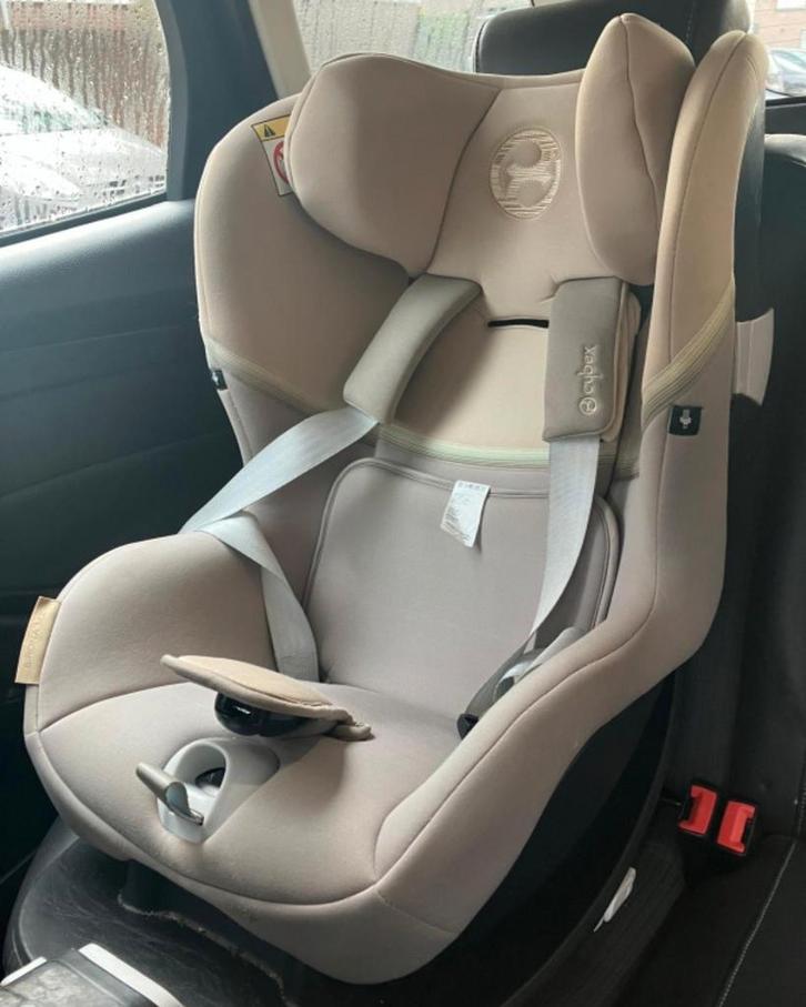 Cybex Autostoel met Base, Kinderen en Baby's, Autostoeltjes, Gebruikt, Overige merken, 0 t/m 18 kg, Isofix, Verstelbare rugleuning
