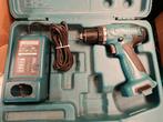 makita 6261D met lader in koffer, Doe-het-zelf en Verbouw, Ophalen of Verzenden, Gebruikt, Boor- en Schroefmachine