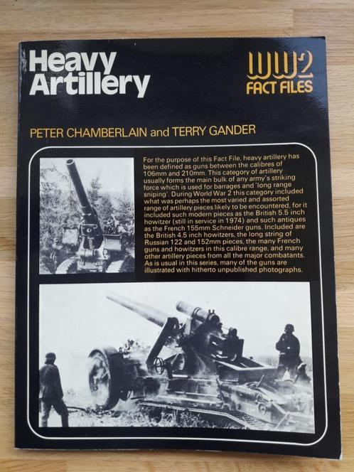 HEAVY ARTILLERY, Boeken, Oorlog en Militair, Zo goed als nieuw, Landmacht, Tweede Wereldoorlog, Ophalen of Verzenden