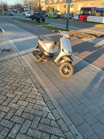 Zip type 3 172cc beschikbaar voor biedingen
