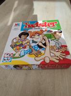 Twister, Hobby en Vrije tijd, Gezelschapsspellen | Bordspellen, Mb, Ophalen of Verzenden, Zo goed als nieuw, Nvt