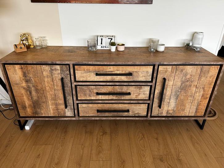 Mooie dressoir te koop wegens verbouwing, Huis en Inrichting, Kasten | Dressoirs, Zo goed als nieuw, 200 cm of meer, 25 tot 50 cm