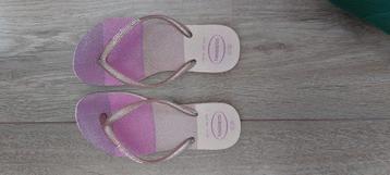 Slippers meisje maat 31-32 Havaianas beschikbaar voor biedingen