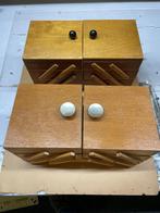 Naaiboxen hout 2x retro - vintage (p.st.), Antiek en Kunst, Ophalen of Verzenden