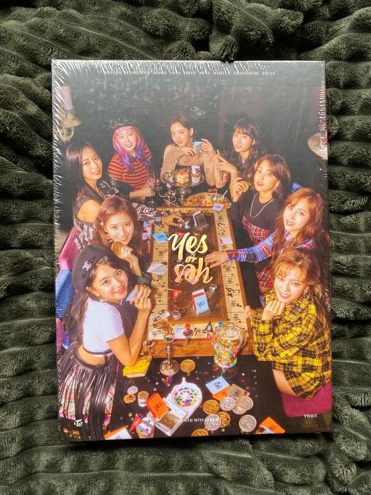 SEALED twice yes or yes nieuw album, Verzamelen, Muziek, Artiesten en Beroemdheden, Nieuw, Cd of Plaat, Ophalen of Verzenden