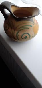 Vaasje uit gouda., Antiek en Kunst, Antiek | Keramiek en Aardewerk, Ophalen of Verzenden