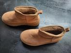 Comfy boots camel maat 38, Ophalen of Verzenden, Zo goed als nieuw, Meisje, Laarsjes