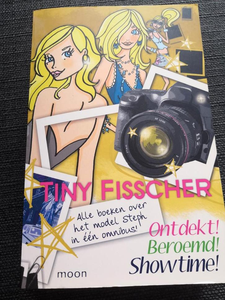 Tiny Fisscher - Ontdekt! Beroemd! Showtime!, Boeken, Chicklit, Zo goed als nieuw, Ophalen