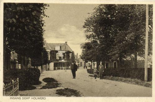 Ingang Dorp Holwerd - 1929 gelopen, Verzamelen, Ansichtkaarten | Nederland, Gelopen, Utrecht, 1920 tot 1940, Ophalen of Verzenden