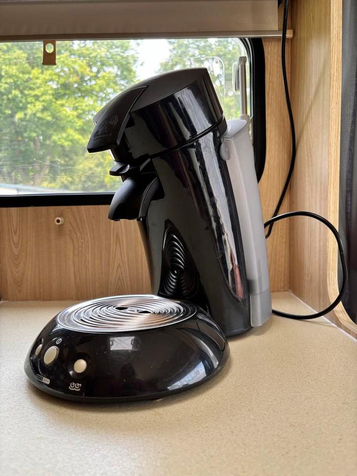 Senseo Koffiezetapparaat - Groot Waterreservoir, Witgoed en Apparatuur, Koffiezetapparaten, Gebruikt, Koffiepads en cups, Koffiemachine
