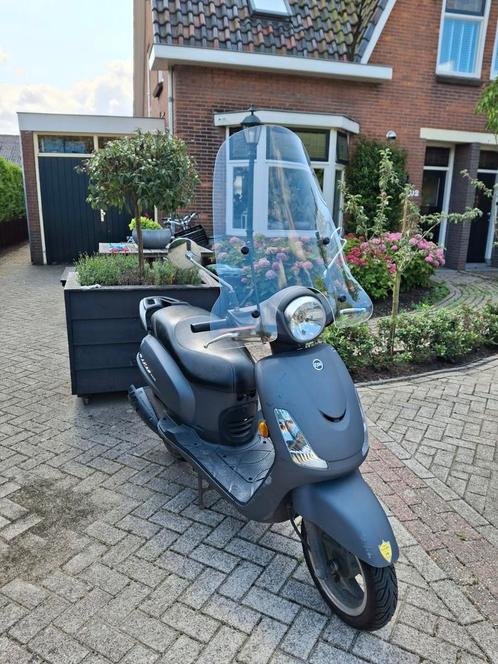 Sym fiddle 2 mat grijs, Fietsen en Brommers, Scooters | Overige merken, Gebruikt, Maximaal 45 km/u, Ophalen