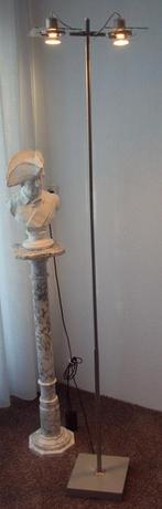 vloerlamp, staande lamp, hallogeen, rvs, glas, steen, zgan, Ophalen, Glas, Zo goed als nieuw, 150 tot 200 cm