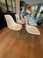 €50,- per stuk. 6 Leuke Eetkamerstoelen te Koop, Kunststof, Gebruikt, Wit, Ophalen of Verzenden