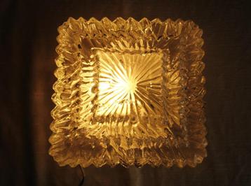 plafonniere 1970 badkamer lamp  vintage lamp hallamp bedlamp