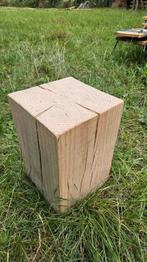 Diverse eiken zuilen / sokkels (20x20cm en 25x25cm), Ophalen, Zo goed als nieuw