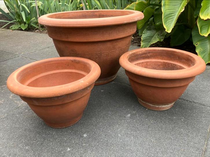 Terra cotta bloempot 44 en 27 cm, Tuin en Terras, Bloempotten, Gebruikt, Aardewerk, Balkon, Tuin, Minder dan 40 cm, 25 tot 40 cm