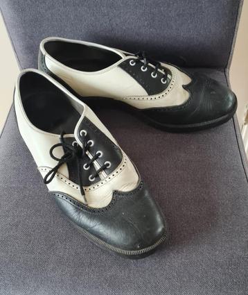 Zwart – wit Schoenen maat 43  beschikbaar voor biedingen
