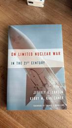 On Limited Nuclear War in the 21st Century, Ophalen of Verzenden, Zo goed als nieuw