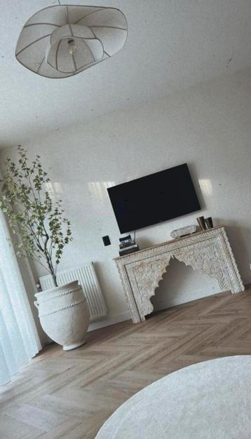 Prachtige sitetable/tv meubel. beschikbaar voor biedingen