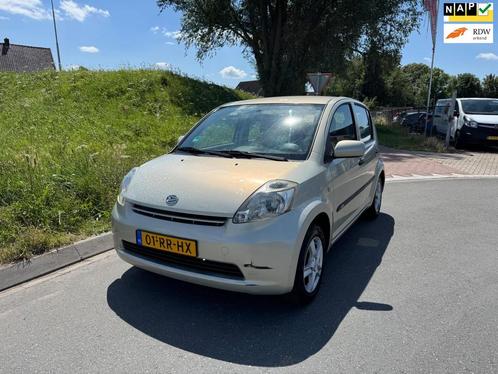 Daihatsu Sirion 2 1.3-16V Comfort Automaat 5Drs Trekhaak, Auto's, Daihatsu, Particulier, Te koop, Sirion, ABS, Airbags, Centrale vergrendeling