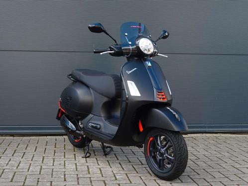 Vespa GTS 310 Supersport 2025 BTW 360km NIEUWSTAAT, Motoren, Motoren | Overige merken, Bedrijf, Scooter, 12 t/m 35 kW, Minimaal motorrijbewijs A1