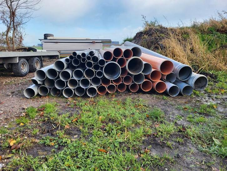 Pvc buizen, Doe-het-zelf en Verbouw, Buizen en Afvoer, Nieuw, Rechte buis, Pvc, 4 tot 6 meter, 80 mm of meer, Ophalen