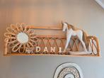 Rotan wandrek 78 cm, Huis en Inrichting, Woonaccessoires | Wandplanken en Boekenplanken, Ophalen of Verzenden, Zo goed als nieuw