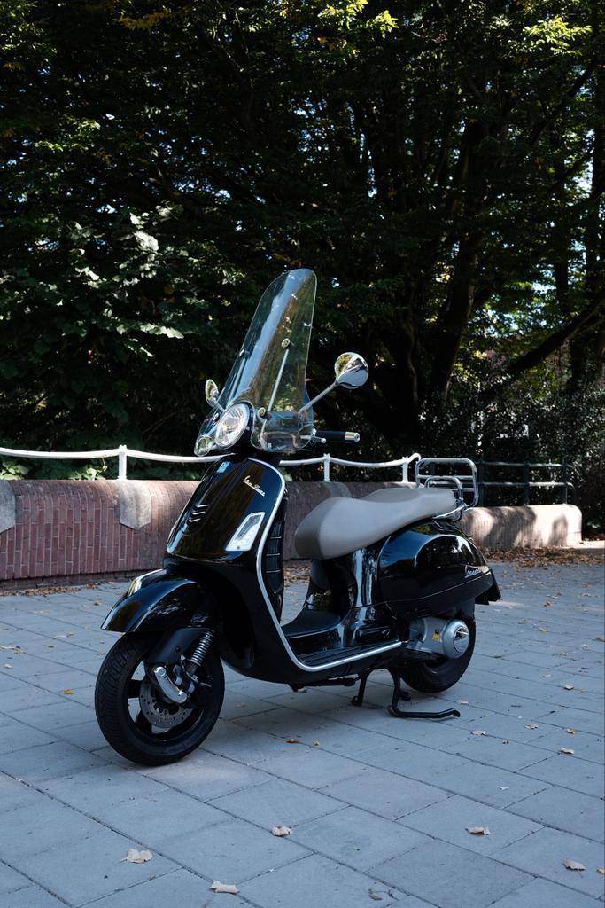 Piaggio Vespa GTS 250 i.e. 2016, Motoren, Motoren | Piaggio, Particulier, Scooter, meer dan 35 kW, 1 cilinder, Minimaal motorrijbewijs A2