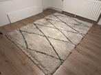 Mooi vloerkleed met geometrisch patroon, Huis en Inrichting, Stoffering | Tapijten en Kleden, Ophalen, 100 tot 150 cm, Wit, Zo goed als nieuw