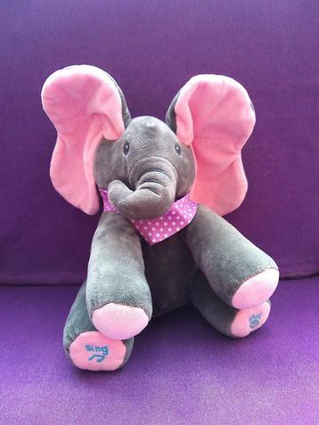 BUGU INTERACTIEVE Knuffel OLIFANT. 30 CM ZITTEND **Nieuw** beschikbaar voor biedingen