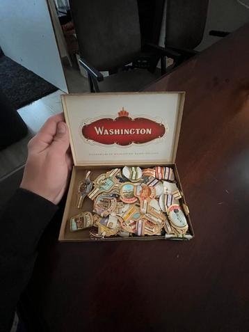 Sigaren bandjes beschikbaar voor biedingen