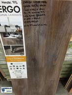 Pergo Laminaat Gekalk Taupe Eiken 8mm 4V-groev €14,95p/m2, Ophalen of Verzenden, Laminaat, Bruin, 75 m² of meer