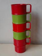 Vintage Melamine Mepal bekers met oor 5 stuks rood groen, Ophalen of Verzenden, Gebruikt
