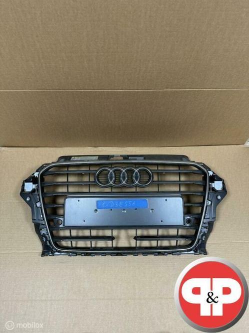 Audi A3 8V Sportback Grille chrome 8V3853651A, Auto-onderdelen, Carrosserie en Plaatwerk