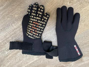 duikhandschoenen maat XS beschikbaar voor biedingen